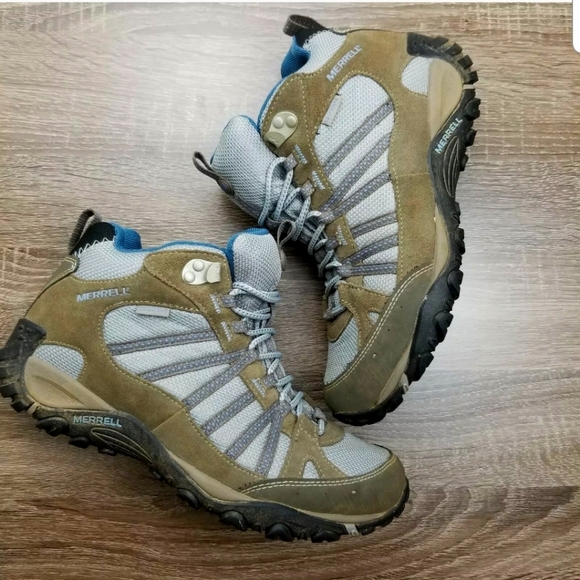 merrell women's yokota mid wp walking boots